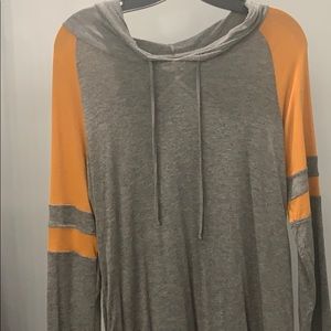 Thin Long sleeve with hood